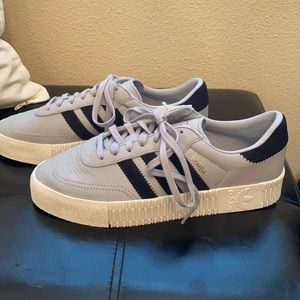 Adidas Original Sneakers
